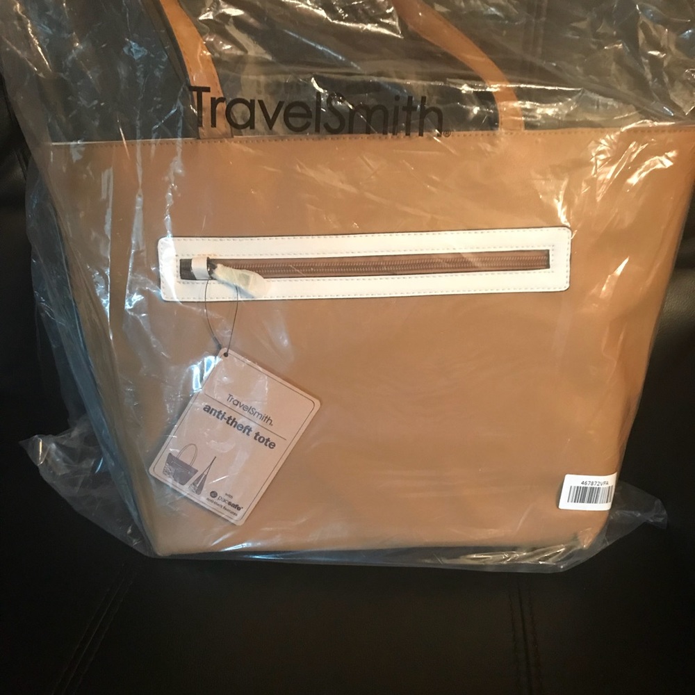 Travel Smith bag NEW!!